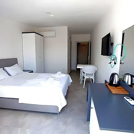 Lofts Alanya Luna 호텔 2*